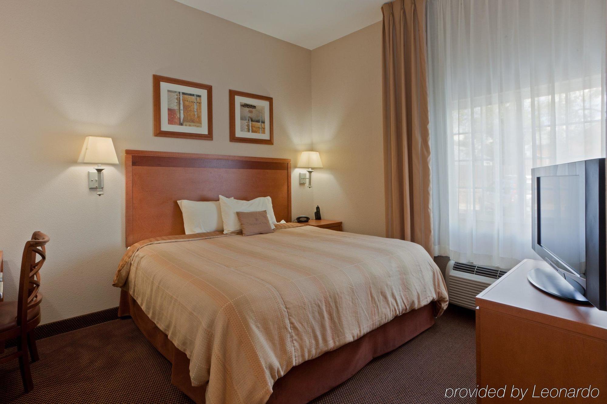 Candlewood Suites Winchester By Ihg Quarto foto